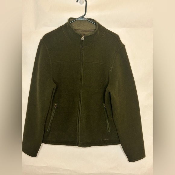 L.L. BEAN Men’s Size Medium, Forest Green, Fleece Full Zip , 2 zip front pockets - Picture 3 of 11
